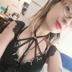 Meet your Posher, Mandy